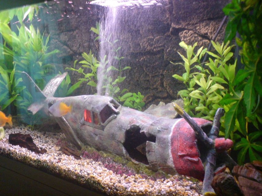 Rated #147: 48 Gallons Planted Tank - this is my old set featuring the sunken zero, had a red LED and bubble stream dispersing from the cockpit, looked like it was on fire when the lights went out